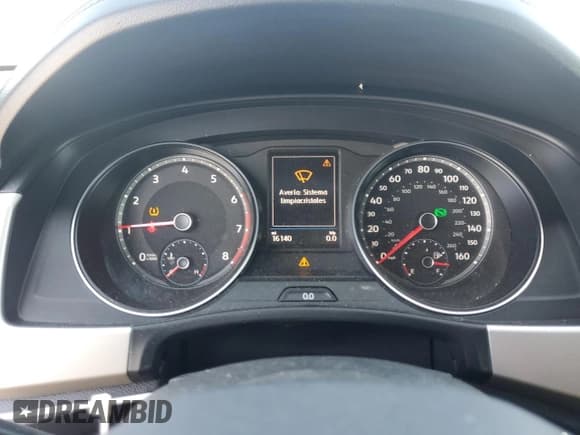 ✅ 2021 Volkswagen Atlas S • VIN: 1V2GC2CA5MC241111 • Lot: 51863485. Wystawiony na Copart z przebiegiem 16 140 mil. Bezpłatny archiwum sprzedaży aukcyjnych z USA i szczegółowy raport historii pojazdu na DreamBid. Zdjęcie 9.