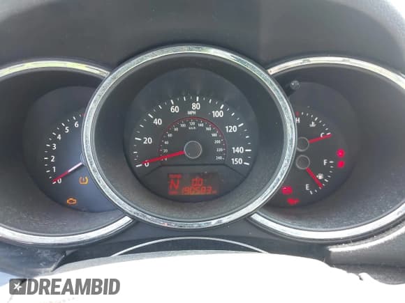 ✅ 2011 Kia Sorento LX • VIN: 5XYKT4A29BG091032 • Lot: 43082486. Wystawiony na IAAI z przebiegiem 190 583 mil. Bezpłatny archiwum sprzedaży aukcyjnych z USA i szczegółowy raport historii pojazdu na DreamBid. Zdjęcie 7.