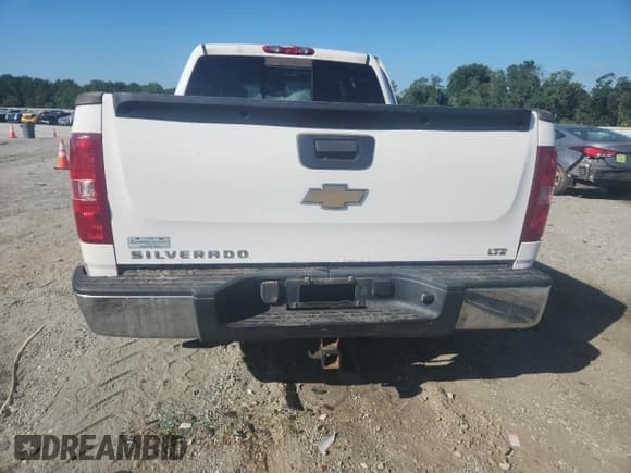 ✅ 2007 Chevrolet Silverado 1500 LTZ • VIN: 2GCEC13JX71543040 • Lot: 66384615. Listed on Copart with Not provided. Free auction sales archive from the USA and detailed vehicle history report at DreamBid. Image 6.