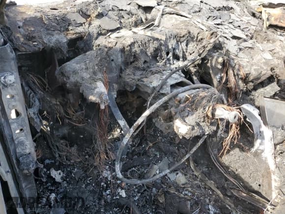 ✅ 2018 Land Rover Discovery HSE • VIN: SALRR2RK1JA067269 • Lot: 48902955. Wystawiony na Copart z przebiegiem Nie podano. Bezpłatny archiwum sprzedaży aukcyjnych z USA i szczegółowy raport historii pojazdu na DreamBid. Zdjęcie 9.