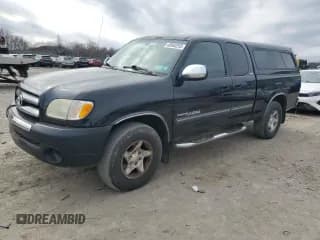 ✅ 2004 Toyota Tundra SR5 • VIN: 5TBBN44104S435018 • Lot: 48950255. Listed on Copart with 261,156 mi. Free auction sales archive from the USA and detailed vehicle history report at DreamBid. Image 1.