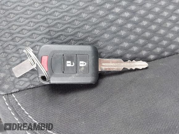 ✅ 2019 Mitsubishi Outlander ES • VIN: JA4AZ3A39KZ055673 • Lot: 42459555. Listed on IAAI with 97,433 mi. Free auction sales archive from the USA and detailed vehicle history report at DreamBid. Image 11.