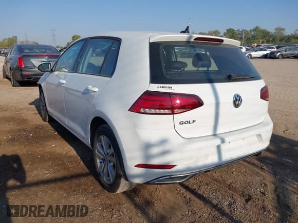 ✅ 2020 Volkswagen Golf TSI • VIN: 3VWG57AU8LM001597 • Lot: 43372902. Wystawiony na IAAI z przebiegiem 26 817 mil. Bezpłatny archiwum sprzedaży aukcyjnych z USA i szczegółowy raport historii pojazdu na DreamBid. Zdjęcie 3.