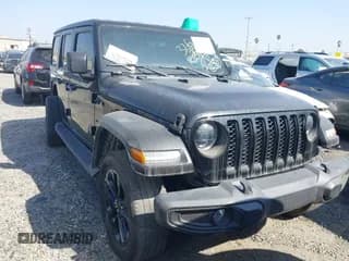 ✅ 2023 Jeep Wrangler Sahara • VIN: 1C4JJXP63PW672565 • Лот: 42831990. Опубликован ранее на IAAI с пробегом 26 862 миль. Бесплатный доступ к архиву аукционных продаж из США и подробный отчёт об истории автомобиля на DreamBid. Изображение 1.
