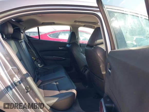 ✅ 2017 Acura TLX Technology • VIN: 19UUB1F55HA003844 • Lot: 43055133. Wystawiony na IAAI z przebiegiem 80 357 mil. Bezpłatny archiwum sprzedaży aukcyjnych z USA i szczegółowy raport historii pojazdu na DreamBid. Zdjęcie 8.