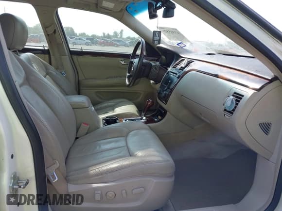 ✅ 2010 Cadillac DTS 1SD • VIN: 1G6KH5EY9AU135813 • Лот: 43505521. Опубликован ранее на IAAI с пробегом Не указан. Бесплатный доступ к архиву аукционных продаж из США и подробный отчёт об истории автомобиля на DreamBid. Изображение 5.