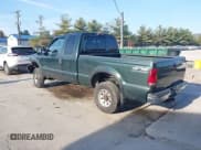✅ 2001 Ford F-250 XL • VIN: 1FTNX21F81ED38234 • Lot: 43190315. Listed on IAAI with 226,607 mi. Free auction sales archive from the USA and detailed vehicle history report at DreamBid. Image 3.
