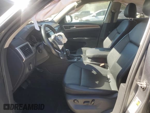 ✅ 2019 Volkswagen Atlas SE • VIN: 1V2UR2CAXKC558185 • Lot: 87475565. Listed on Copart with Not provided. Free auction sales archive from the USA and detailed vehicle history report at DreamBid. Image 7.