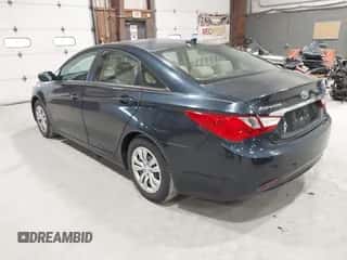2011 Hyundai Sonata GLS with VIN 5NPEB4ACXBH186426, listed as a IAAI auction lot 43418000 with 226,328 mi miles and . Bid and sale history available at DreamBid. Image 3.