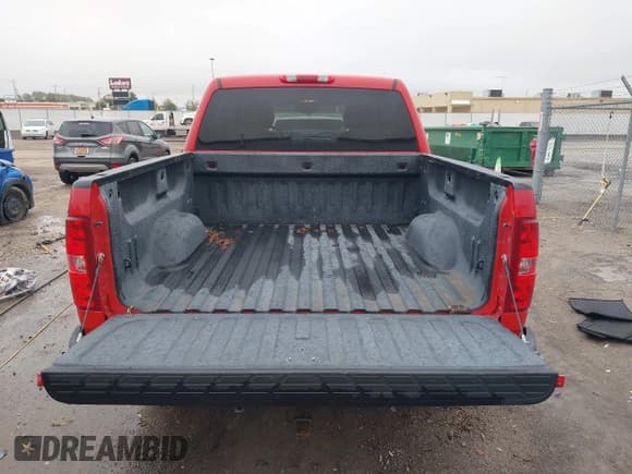 ✅ 2010 Chevrolet Silverado 1500 LTZ • VIN: 3GCRKTE3XAG207644 • Lot: 43536204. Wystawiony na IAAI z przebiegiem 161 149 mil. Bezpłatny archiwum sprzedaży aukcyjnych z USA i szczegółowy raport historii pojazdu na DreamBid. Zdjęcie 16.
