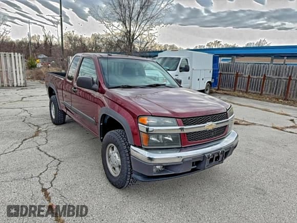 ✅ 2008 Chevrolet Colorado 1LT • VIN: 1GCDT19E888118145 • Lot: 96980315. Listed on Copart with 83,609 mi. Free auction sales archive from the USA and detailed vehicle history report at DreamBid. Image 1.