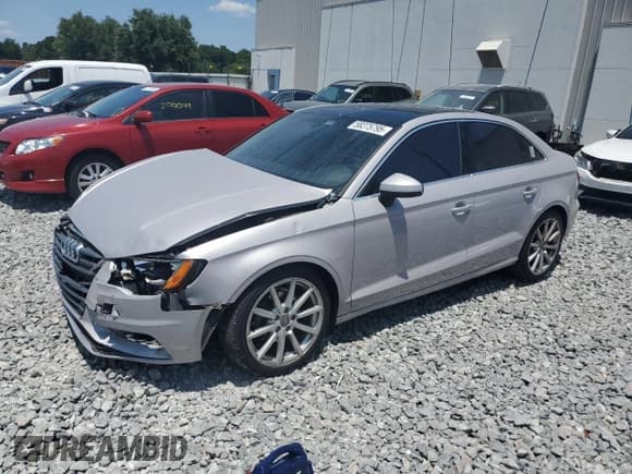 ✅ 2015 Audi A3 • VIN: WAUCJHFF6F1047618 • Лот: 58275795. Опубликован ранее на Copart с пробегом 159 978 миль. Бесплатный доступ к архиву аукционных продаж из США и подробный отчёт об истории автомобиля на DreamBid. Изображение 1.