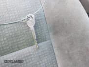 ✅ 2005 Kia Sorento LX • VIN: KNDJD733555356316 • Лот: 41961497. Опубликован ранее на IAAI с пробегом 199 835 миль. Бесплатный доступ к архиву аукционных продаж из США и подробный отчёт об истории автомобиля на DreamBid. Изображение 11.