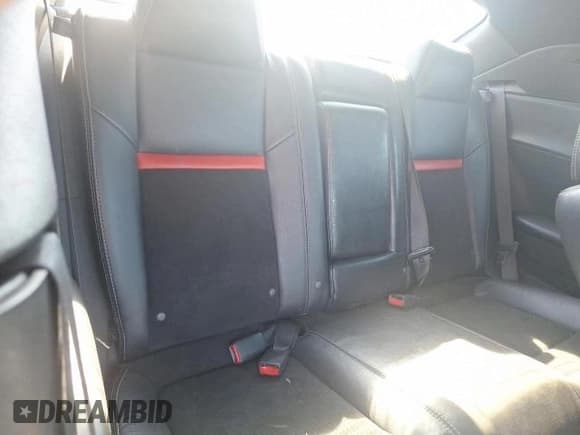 ✅ 2009 Dodge Challenger SRT-8 • VIN: 2B3LJ74W19H617533 • Lot: 76346634. Wystawiony na Copart z przebiegiem 132 995 mil. Bezpłatny archiwum sprzedaży aukcyjnych z USA i szczegółowy raport historii pojazdu na DreamBid. Zdjęcie 6.