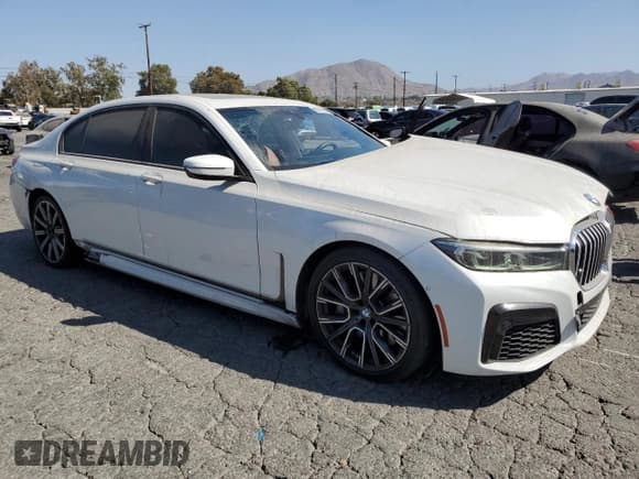 ✅ 2020 BMW 7 Series 740i • VIN: WBA7T2C05LGL17987 • Lot: 80727785. Listed on Copart with 88,490 mi. Free auction sales archive from the USA and detailed vehicle history report at DreamBid. Image 4.