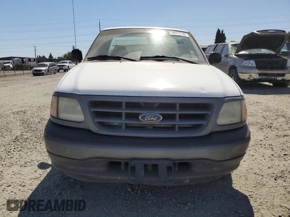 ✅ 2001 Ford F-150 XL • VIN: 2FTZF17291CA19255 • Лот: 68973745. Опубликован ранее на Copart с пробегом Не указан. Бесплатный доступ к архиву аукционных продаж из США и подробный отчёт об истории автомобиля на DreamBid. Изображение 5.