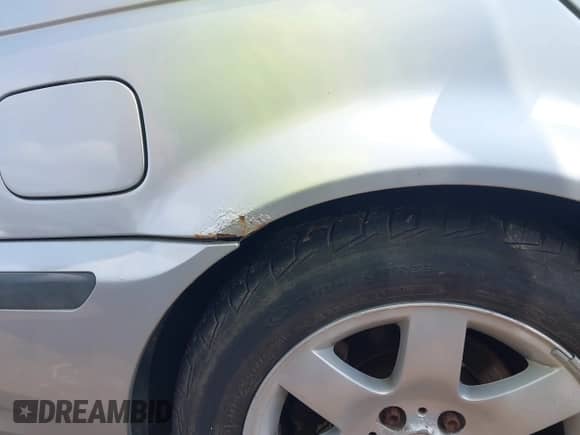 2003 BMW 3 Series 325xi with VIN WBAEU33493PH88458, listed as a IAAI auction lot 42694501 with 175,516 mi miles and . Bid and sale history available at DreamBid. Image 6.