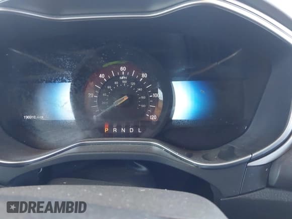 ✅ 2016 Ford Fusion SE Hybrid • VIN: 3FA6P0LU3GR127202 • Lot: 43061240. Wystawiony na IAAI z przebiegiem 196 916 mil. Bezpłatny archiwum sprzedaży aukcyjnych z USA i szczegółowy raport historii pojazdu na DreamBid. Zdjęcie 7.