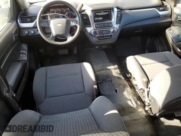 ✅ 2020 Chevrolet Suburban Commercial • VIN: 1GNSKKEC4LR213767 • Lot: 76527014. Wystawiony na Copart z przebiegiem 142 132 mil. Bezpłatny archiwum sprzedaży aukcyjnych z USA i szczegółowy raport historii pojazdu na DreamBid. Zdjęcie 8.