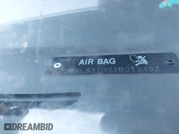 ✅ 2001 Mitsubishi Montero Sport XLS • VIN: JA4LS31H51P012452 • Lot: 43651182. Wystawiony na IAAI z przebiegiem 179 024 mil. Bezpłatny archiwum sprzedaży aukcyjnych z USA i szczegółowy raport historii pojazdu na DreamBid. Zdjęcie 12.