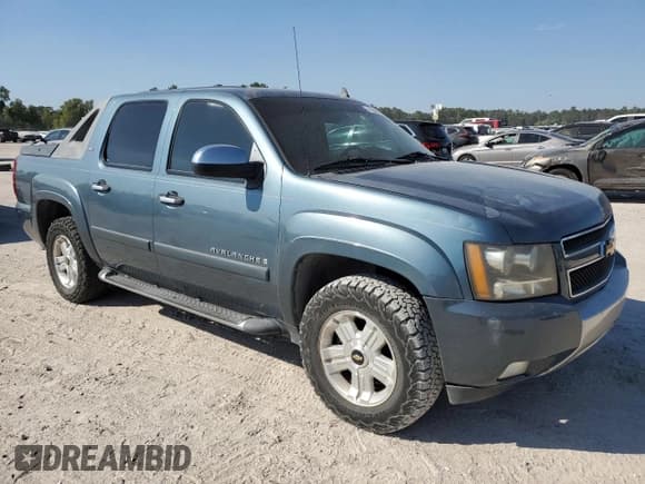 ✅ 2008 Chevrolet Avalanche LTZ • VIN: 3GNEC12078G256943 • Lot: 76846804. Listed on Copart with 169,646 mi. Free auction sales archive from the USA and detailed vehicle history report at DreamBid. Image 4.