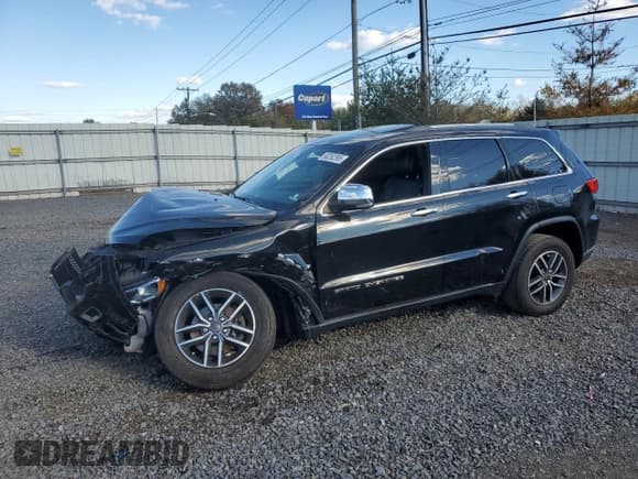 ✅ 2019 Jeep Grand Cherokee Limited • VIN: 1C4RJFBG0KC739890 • Лот: 90292395. Опубликован ранее на Copart с пробегом Не указан. Бесплатный доступ к архиву аукционных продаж из США и подробный отчёт об истории автомобиля на DreamBid. Изображение 1.