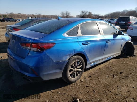 ✅ 2018 Hyundai Sonata SE • VIN: 5NPE24AF5JH614394 • Lot: 36813203. Listed on Copart with 76,632 mi. Free auction sales archive from the USA and detailed vehicle history report at DreamBid. Image 3.
