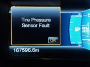 ✅ 2016 Ford Explorer XLT • VIN: 1FM5K8D84GGD34916 • Lot: 43559653. Listed on IAAI with 167,596 mi. Free auction sales archive from the USA and detailed vehicle history report at DreamBid. Image 15.