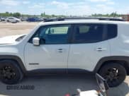 ✅ 2020 Jeep Renegade Altitude • VIN: ZACNJABB7LPL91859 • Lot: 42038889. Listed on IAAI with 67,133 mi. Free auction sales archive from the USA and detailed vehicle history report at DreamBid. Image 14.
