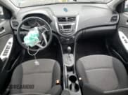 ✅ 2014 Hyundai Accent GS • VIN: KMHCT5AEXEU161365 • Lot: 72919524. Wystawiony na Copart z przebiegiem 86 624 mil. Bezpłatny archiwum sprzedaży aukcyjnych z USA i szczegółowy raport historii pojazdu na DreamBid. Zdjęcie 8.