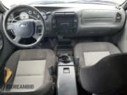 ✅ 2004 Ford Ranger XL Fleet • VIN: 1FTZR45E54PA73774 • Lot: 85641415. Wystawiony na Copart z przebiegiem 158 761 mil. Bezpłatny archiwum sprzedaży aukcyjnych z USA i szczegółowy raport historii pojazdu na DreamBid. Zdjęcie 8.