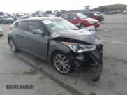 ✅ 2013 Hyundai Veloster w/Black Int • VIN: KMHTC6AD2DU132826 • Lot: 41238320. Wystawiony na IAAI z przebiegiem Nie podano. Bezpłatny archiwum sprzedaży aukcyjnych z USA i szczegółowy raport historii pojazdu na DreamBid. Zdjęcie 1.