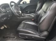 ✅ 2015 Dodge Challenger SXT Plus • VIN: 2C3CDZBG7FH906011 • Lot: 68096534. Wystawiony na Copart z przebiegiem 200 795 mil. Bezpłatny archiwum sprzedaży aukcyjnych z USA i szczegółowy raport historii pojazdu na DreamBid. Zdjęcie 7.