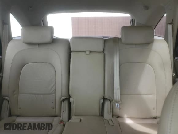 ✅ 2010 Hyundai Veracruz Limited • VIN: KM8NU4CC0AU106204 • Lot: 82484525. Listed on Copart with 130,622 mi. Free auction sales archive from the USA and detailed vehicle history report at DreamBid. Image 10.