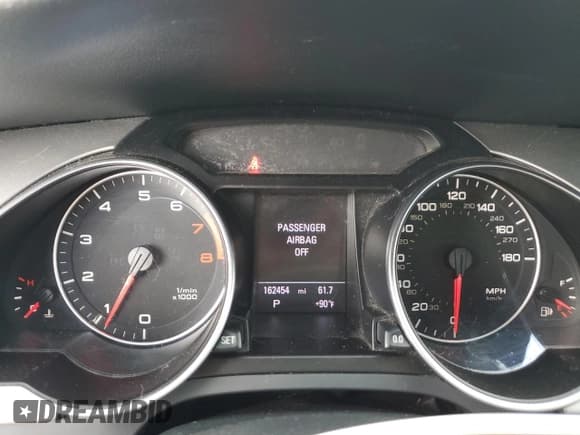 ✅ 2011 Audi A5 Premium Plus • VIN: WAULFAFH8BN004069 • Lot: 67429215. Wystawiony na Copart z przebiegiem 162 454 mil. Bezpłatny archiwum sprzedaży aukcyjnych z USA i szczegółowy raport historii pojazdu na DreamBid. Zdjęcie 9.