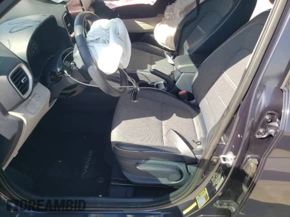 2022 Hyundai Venue Limited с VIN KMHRC8A34NU149089, выставлен на аукционе Copart как лот 73972424 с пробегом 60 860 миль миль и Списание • Salvage title. История ставок и продаж доступна на DreamBid. Изображение 7.