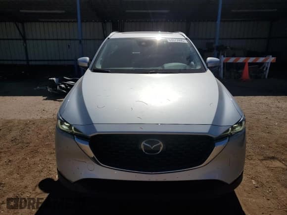 ✅ 2022 Mazda CX-5 S Premium • VIN: JM3KFBDM4N0614628 • Lot: 84073995. Listed on Copart with 37,092 mi. Free auction sales archive from the USA and detailed vehicle history report at DreamBid. Image 5.