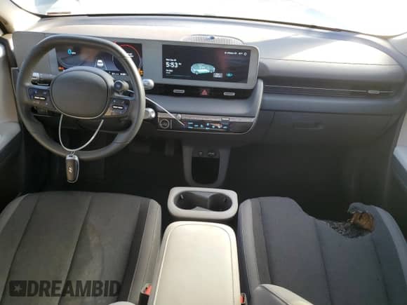 ✅ 2022 Hyundai Ioniq 5 SE • VIN: KM8KMDAF5NU101280 • Lot: 72783204. Wystawiony na Copart z przebiegiem 34 964 mil mil. Skorzystaj z bezpłatnego archiwum sprzedaży aukcyjnych z USA i zobacz szczegółowy raport historii pojazdu na DreamBid. Zdjęcie 8.