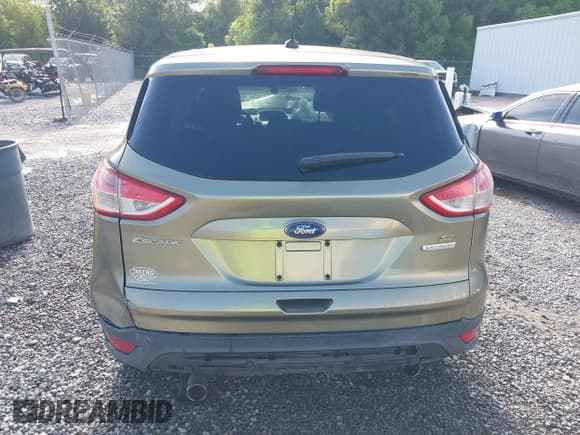 ✅ 2013 Ford Escape SE • VIN: 1FMCU0G94DUC73247 • Lot: 42885041. Listed on IAAI with 173,106 mi. Free auction sales archive from the USA and detailed vehicle history report at DreamBid. Image 17.