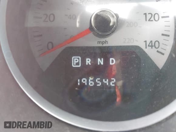 ✅ 2009 Volkswagen Routan SE • VIN: 2V8HW341X9R598675 • Lot: 43588204. Wystawiony na IAAI z przebiegiem 196 542 mil. Bezpłatny archiwum sprzedaży aukcyjnych z USA i szczegółowy raport historii pojazdu na DreamBid. Zdjęcie 15.