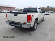 ✅ 2013 GMC Sierra 1500 SLE • VIN: 3GTP2VE70DG301560 • Лот: 43567798. Опубликован ранее на IAAI с пробегом 147 389 миль. Бесплатный доступ к архиву аукционных продаж из США и подробный отчёт об истории автомобиля на DreamBid. Изображение 4.