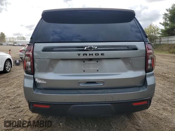 ✅ 2024 Chevrolet Tahoe Z71 • VIN: 1GNSKPKD7RR408829 • Лот: 82513045. Опубликован ранее на Copart с пробегом 19 952 миль. Бесплатный доступ к архиву аукционных продаж из США и подробный отчёт об истории автомобиля на DreamBid. Изображение 6.