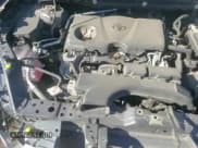 ✅ 2019 Toyota RAV4 LE • VIN: 2T3H1RFV6KW038449 • Лот: 91012165. Опубликован ранее на Copart с пробегом 98 449 миль. Бесплатный доступ к архиву аукционных продаж из США и подробный отчёт об истории автомобиля на DreamBid. Изображение 14.