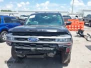 ✅ 2022 Ford Expedition Max XLT • VIN: 1FMJK1JT8NEA28745 • Lot: 42581778. Wystawiony na IAAI z przebiegiem 782 813 mil. Bezpłatny archiwum sprzedaży aukcyjnych z USA i szczegółowy raport historii pojazdu na DreamBid. Zdjęcie 13.