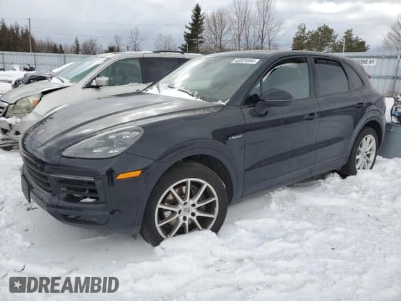 ✅ 2020 Porsche Cayenne E-Hybrid • VIN: WP1AE2AY3LDA22270 • Lot: 43331044. Wystawiony na Copart z przebiegiem Nie podano. Bezpłatny archiwum sprzedaży aukcyjnych z USA i szczegółowy raport historii pojazdu na DreamBid. Zdjęcie 1.