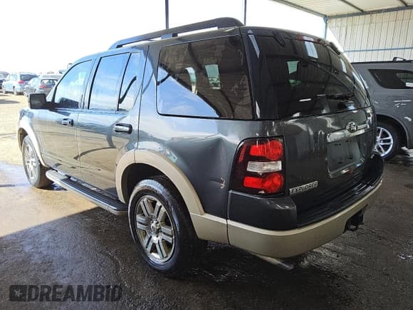 ✅ 2010 Ford Explorer Eddie Bauer • VIN: 1FMEU7E83AUA82099 • Lot: 48391525. Wystawiony na Copart z przebiegiem 162 628 mil. Bezpłatny archiwum sprzedaży aukcyjnych z USA i szczegółowy raport historii pojazdu na DreamBid. Zdjęcie 2.