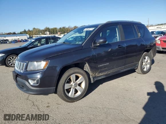 ✅ 2015 Jeep Compass Latitude • VIN: 1C4NJDEB5FD218490 • Lot: 89545275. Listed on Copart with 100,078 mi. Free auction sales archive from the USA and detailed vehicle history report at DreamBid. Image 1.