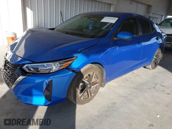 ✅ 2024 Nissan Sentra SV • VIN: 3N1AB8CV5RY224228 • Lot: 43793369. Listed on IAAI with 17,688 mi. Free auction sales archive from the USA and detailed vehicle history report at DreamBid. Image 18.