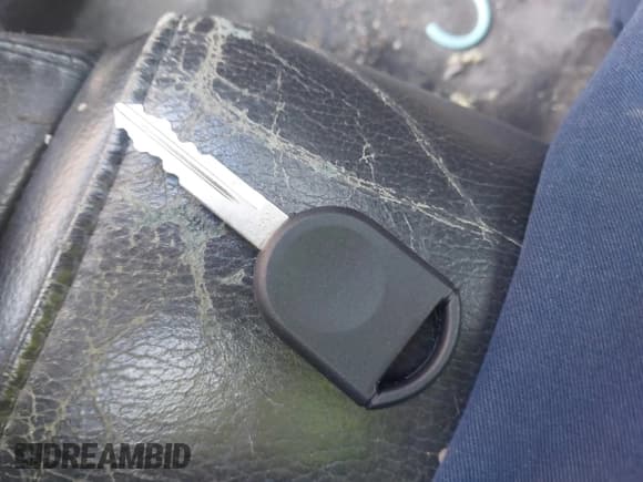 ✅ 2007 Ford Mustang Deluxe • VIN: 1ZVFT80N675284367 • Lot: 43657947. Listed on IAAI with 175,795 mi. Free auction sales archive from the USA and detailed vehicle history report at DreamBid. Image 11.