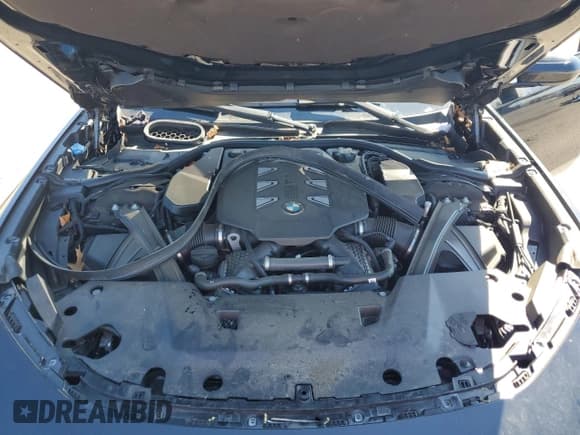 ✅ 2023 BMW 7 Series 760i xDrive • VIN: WBA33EJ07PCL92724 • Лот: 69408215. Опубликован ранее на Copart с пробегом 75 194 миль. Бесплатный доступ к архиву аукционных продаж из США и подробный отчёт об истории автомобиля на DreamBid. Изображение 11.